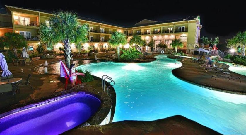 Holiday Inn Express & Suites Fredericksburg By Ihg Extérieur photo