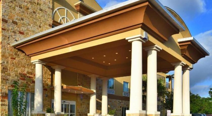 Holiday Inn Express & Suites Fredericksburg By Ihg Extérieur photo